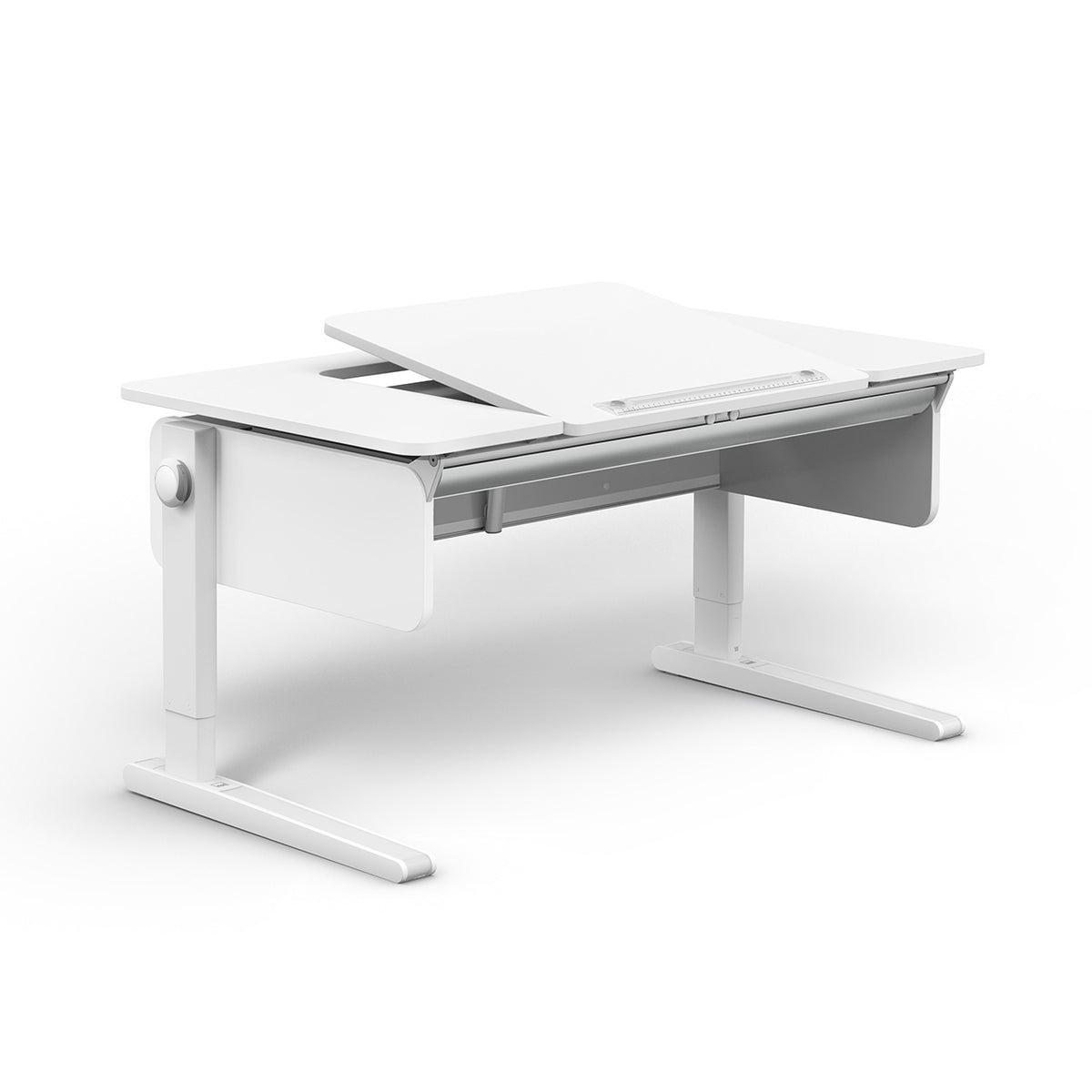 moll Champion Desk - Center Up with tilted top